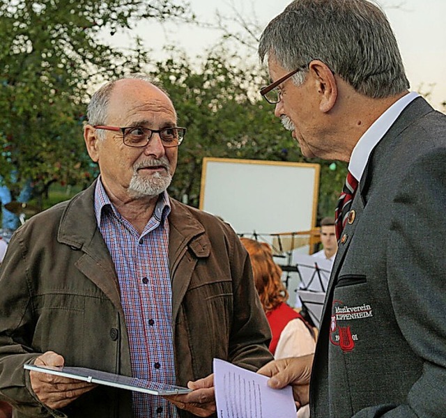 Rudi Herzog (links) wurde zum Ehrenmitglied ernannt.  | Foto: Sandra Decoux-Kone