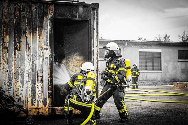 Juli: bung im Feuerwehr-Ausbildungszentrum (FAZ) in Eschbach  | Foto: Felix Walter (fw-imaging.de)