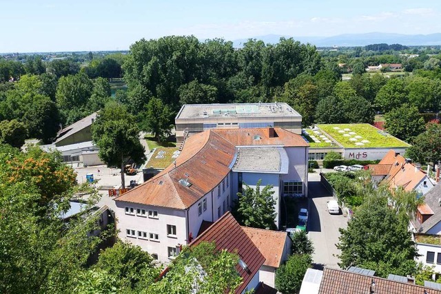 Das Martin-Schongauer-Gymnasium in Bre...on im kommenden Jahr investieren will.  | Foto: Agnes Pohrt