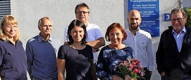 <BZ-FotoAnlauf>Hartheim am Rhein:</BZ-...rt auf ein Foto mit dem gesamten Team.  | Foto: Otmar faller