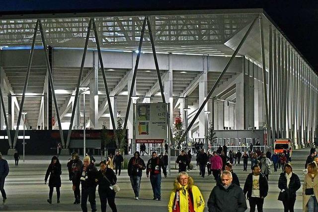 Fotos: Der SC Freiburg feiert Einstand im Europa-Park-Stadion