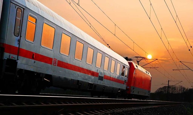 Der IC Badenkurier hlt bis auf Weiter...in Weil am Rhein, aber nicht am Abend.  | Foto: Deutsche Bahn AG