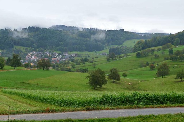 900 Jahre alt ist Sitzenkirch geworden...es jetzt einen sonnigen Jubilumsfilm.  | Foto: Victoria Langelott