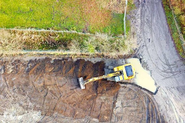 Wenn neue Flche, etwa wertvolle Wiese...ss es dafr Ausgleichsmanahmen geben.  | Foto: keBu.Medien  (stock.adobe.com)