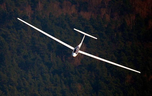 Fr das Jahr 2020 konnte der Verein 11...kilometer im Segelflug dokumentieren.   | Foto: dpa