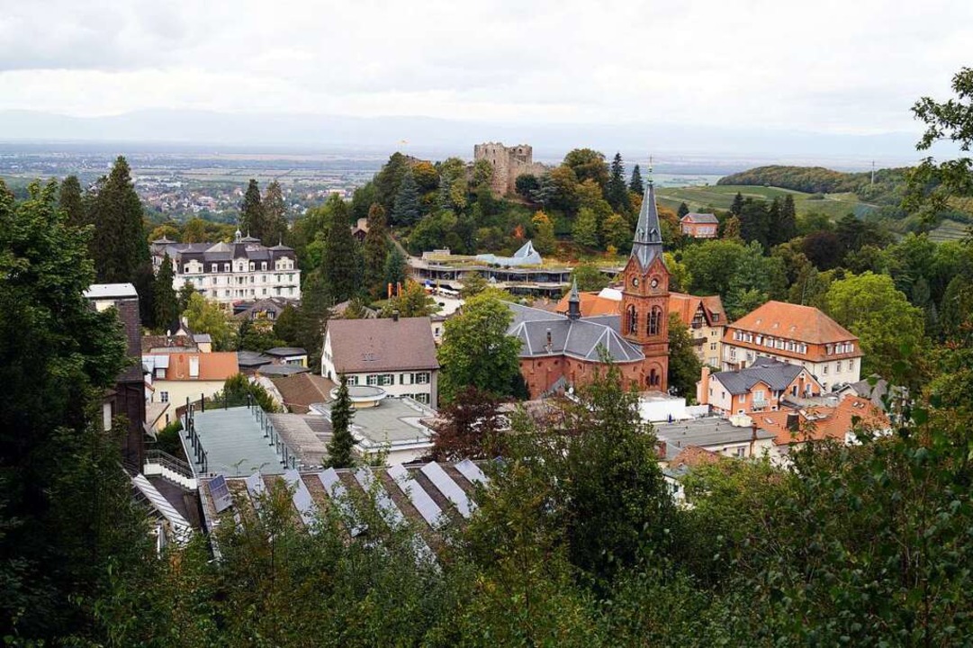 Gelangweilt oder originell: Berühmte L...Dorf Badenweiler ganz unterschiedlich.  | Foto: Silke Hartenstein