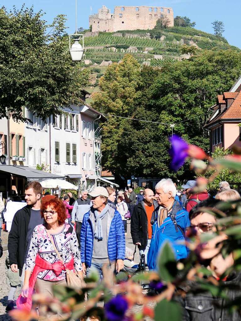 Einkaufen im Zeichen der Burg