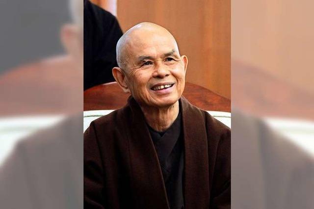 Zen-Meister und Friedensaktivist Thich Nhat Hanh wird 95