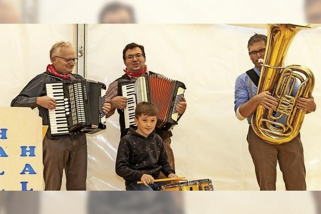 Ein Hock zur Freude des Narrenvolks