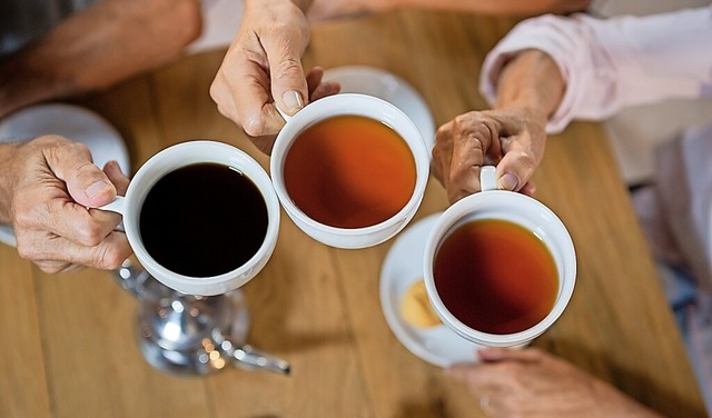 Gemeinsame Unternehmungen wie Kaffeetr... in Zeiten der Pandemie nicht mglich.  | Foto: wavebreak3  (stock.adobe.com)