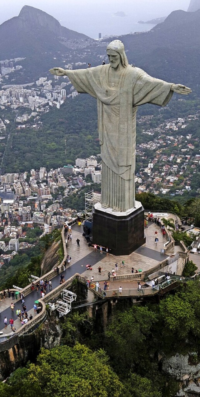 Christus-Statue in Rio de Janeiro  | Foto: Lucas Dumphreys (dpa)