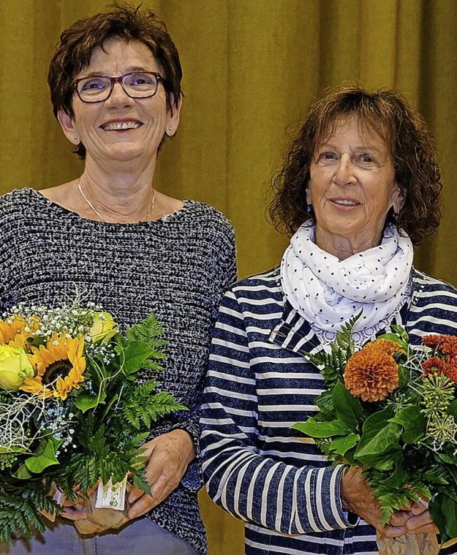 Zusammen  110 Jahre im Skiclub: Ursula Schmelzer (li.),  Gerda Bhler  | Foto: privat