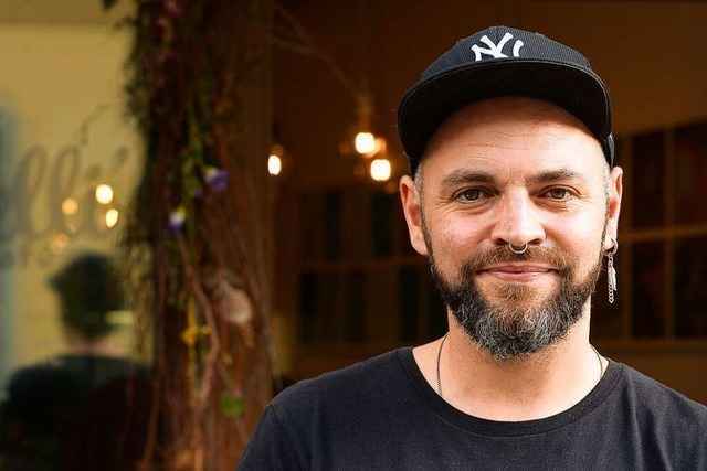 Gastronom Chris Held w�rde gerne die komplette Freiburger City f�r Autos sperren