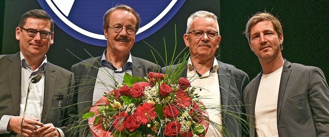 Vorstand Oliver Leki, Prsident Eberha... und Vorstand Jochen Saier (von links)  | Foto: Stephan Eckenfels