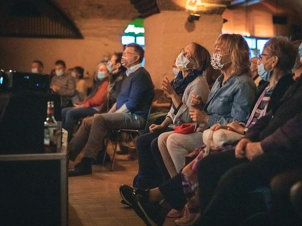 Ccile Verny fhrte den Gesang an, am Klavier sa Christian Gutfleisch.