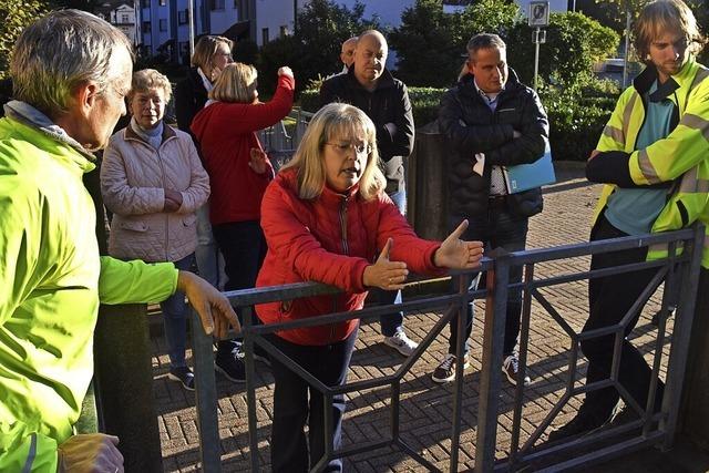 Anwohner und Stadt streiten in Schopfheimer Wohngebiet um einen Kanal