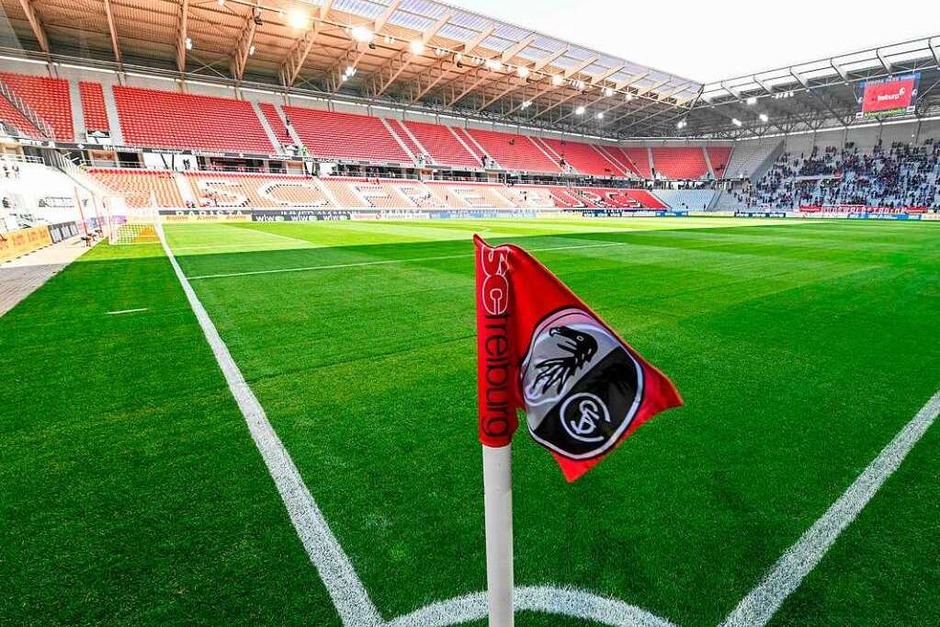 Bundesliga-Heimspiel-Premiere im Europa-Park-Stadion. (Foto: THOMAS KIENZLE (AFP)) Bundesliga-Heimspiel-Premiere im Europa-Park-Stadion. (Foto: THOMAS KIENZLE (AFP))