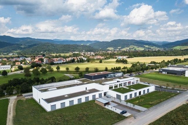 Testo Industrial Services weiht Neubau in Kirchzarten ein