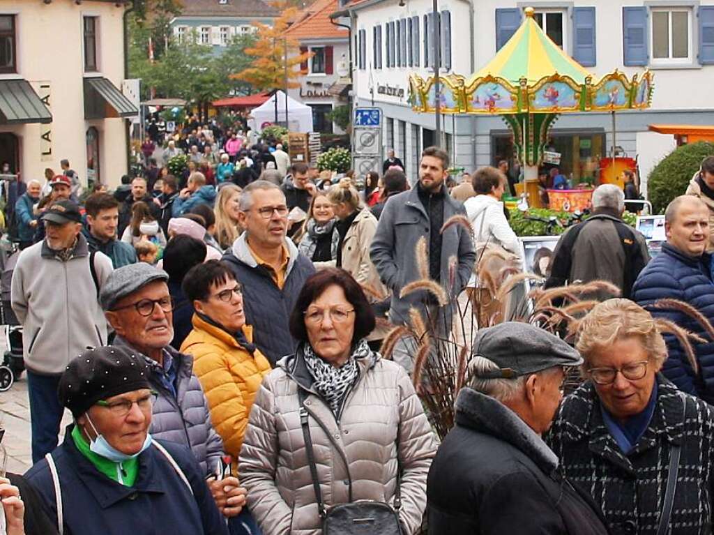 Trotz des nicht optimalen Wetters war die Bad Krozinger Innenstadt dicht bevlkert.