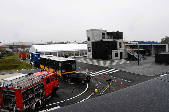 Die neue regionale Feuerwehrbungsanlage im Gewerbepark Breisgau in Eschbach  | Foto: Volker Mnch