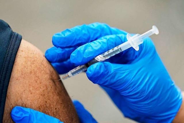 Italiens indirekte Impfpflicht wirkt als Brandbeschleuniger
