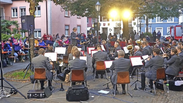 Nach langer Pause gab es wieder einmal...onzert mit dem Musikverein Katzenmoos.  | Foto: Helmut Hringer