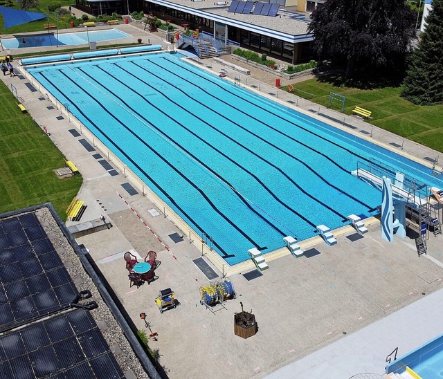 Das Freibad Neustadt zhlt im Sommer weniger Besucher.   | Foto: Kamera24