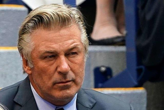 Schauspieler Alec Baldwin erschiet Kamerafrau bei Dreharbeiten