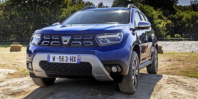 Mit neuer Leuchtengrafik: Dacia Duster  | Foto: Werk