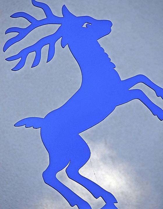 Wo ist dieser blaue Hirsch in St. Blasien zu sehen?   | Foto: Thomas Mutter