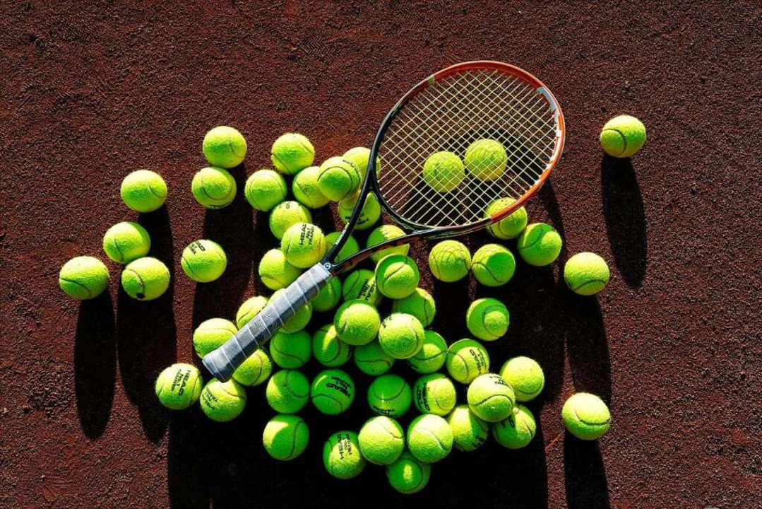 Auch der Tennisclub bietet Spiele an.  | Foto: Thomas Kunz