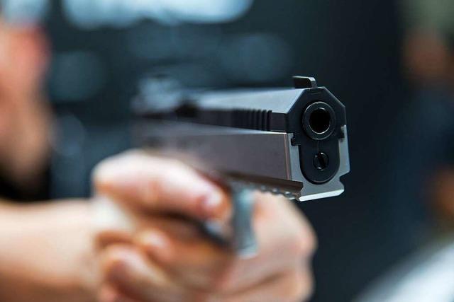 Gotcha-Kugeln durchschlagen mehrere Autoscheiben in Maulburg