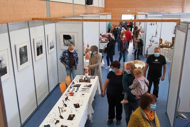 Viele Besucher bei Hohberger Handwerks- und Kunstausstellung