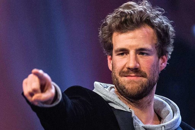 Ein Bild aus besseren Tagen: Luke Mockridge 2019  | Foto: Guido Kirchner (dpa)