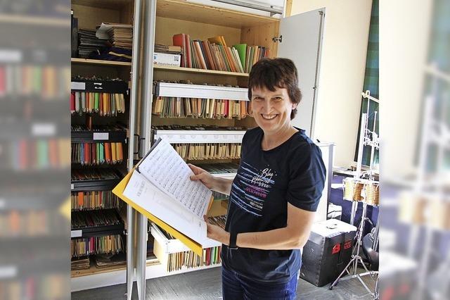 Heidi Isele schafft Ordnung im Melodien-Archiv
