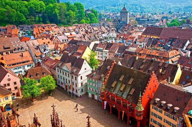 &#8222;Hinter der hbschen Fassade war...reibt der Lonely Planet ber Freiburg.  | Foto: Shutterstock RF