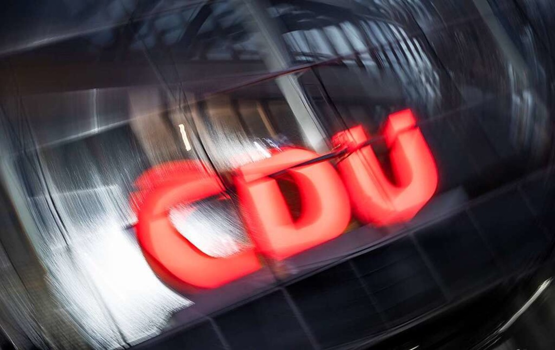 Will die CDU ihre Mitglieder befragen?  | Foto: Michael Kappeler (dpa)