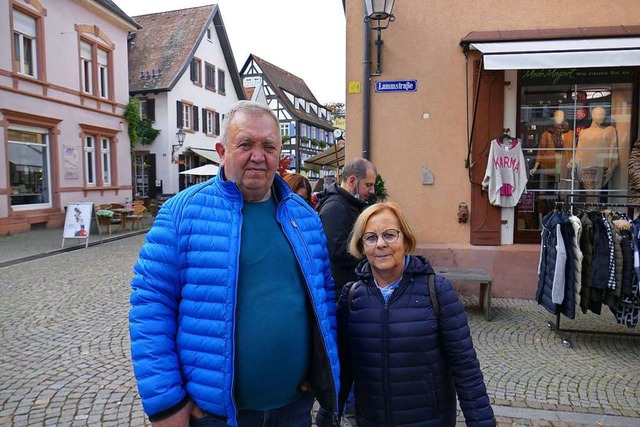 Annelin Etlin (70) und Bern Heckel (63...Das passt einfach nicht zu uns.&#8220;  | Foto: Amelie Chrobok