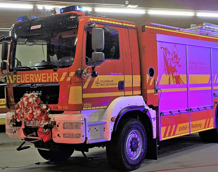 500000 Euro hat der neue Rüstwagen für die Feuerwehr gekostet.  | Foto: Reinhard Herbrig