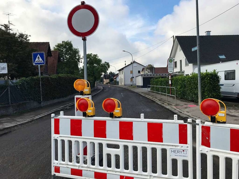 Die Ortsdurchfahrt Zienken ist zurzeit...lge fr Autofahrer: ordentliche Umwege  | Foto: Susanne Ehmann