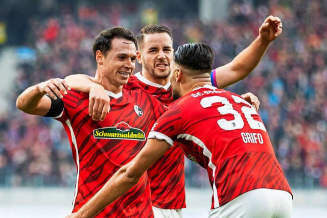 Nicolas H�fler kr�nt seine starke Leistung mit einem Kopfballtor