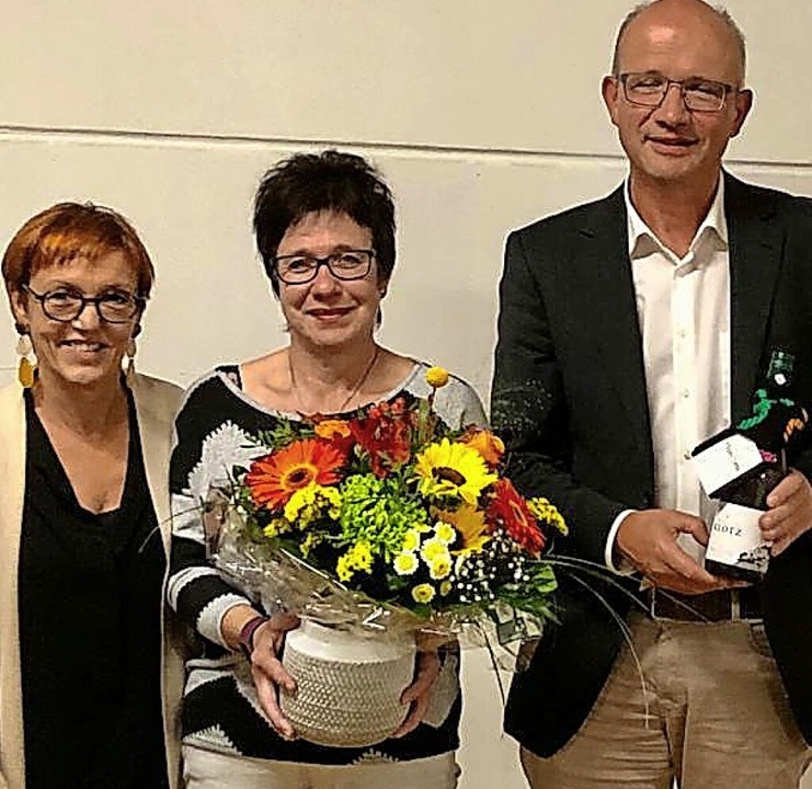 Silvia Schmeier, Cornelia Ritter und ... der Kreishandwerkerschaft (von links)  | Foto: Privat