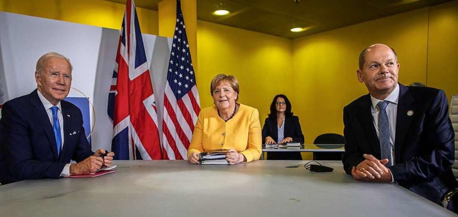Die scheidende Kanzlerin fhrt ihren N...er Welt ein: bei Joe Biden,<ppp></ppp>  | Foto: Oliver Weiken (dpa)