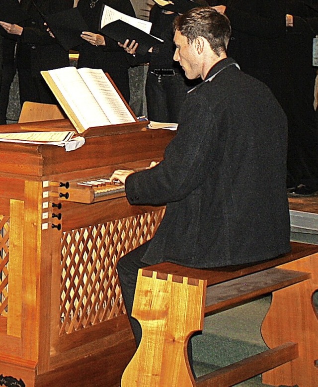 Organist Casimir Schfer  | Foto: Hildegard Karig