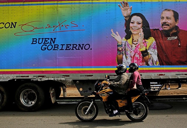 Eine gute Regierung? Das sagen Daniel Ortega und Rosario Murillo von sich.  | Foto: OSWALDO RIVAS (AFP)