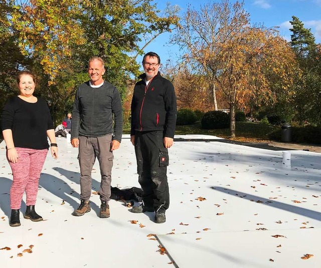 Im Kurpark Bad Bellingen wird gerade d... und des Cafs &#8222;Das Park&#8220;.  | Foto: Jutta Schtz