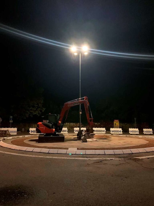 Der Kreisel wird zurzeit umgebaut und ist gesperrt.  | Foto: Nicolai Kapitz