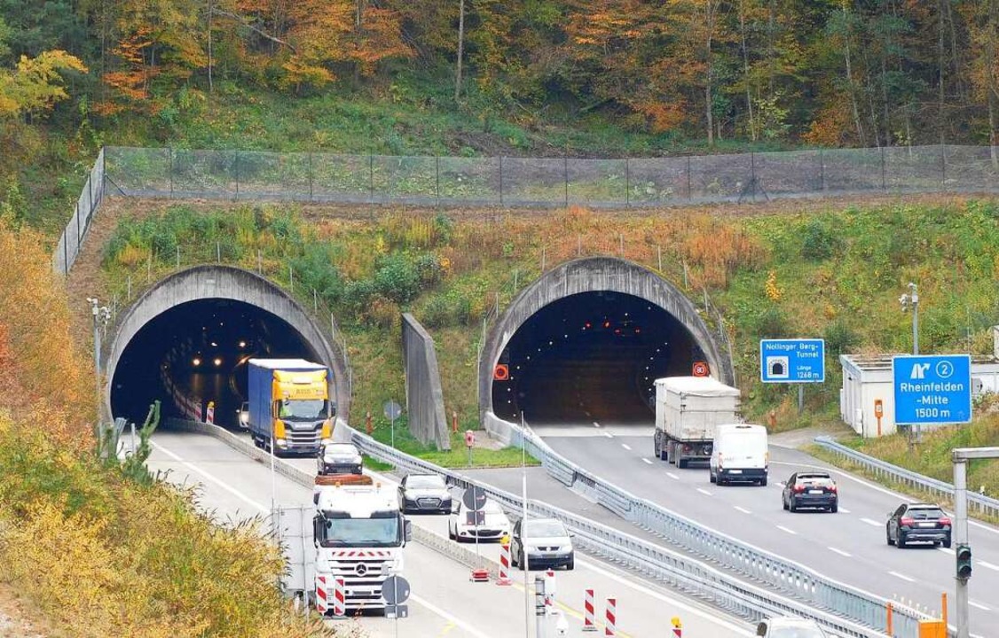 Im Tunnel Nollinger Berg wird ab  dem 12.  November die Leittechnik erneuert.  | Foto: Pressefoto Regierungspräsidium