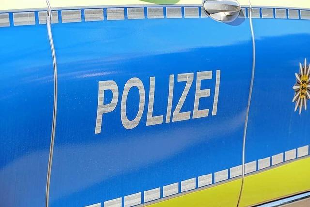 Wohnanhnger in Grezhausen gestohlen