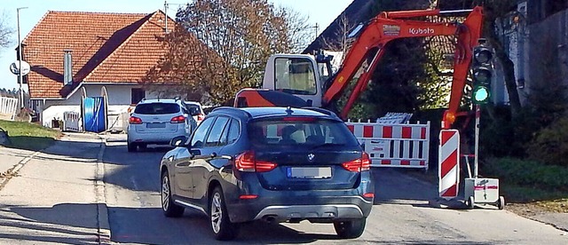 Die mit dem Breitbandausbau verbundene...hrt knnen noch bis Jahresende dauern.  | Foto: Wolfgang Adam